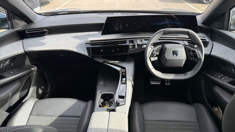 Peugeot 5008 1.2 Hybrid 136 Allure 5dr e-DSC6 Petrol Estate